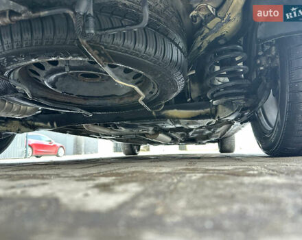 Чорний Опель Зафіра, об'ємом двигуна 1.8 л та пробігом 210 тис. км за 8199 $, фото 23 на Automoto.ua