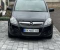 Черный Опель Зафира, объемом двигателя 1.6 л и пробегом 221 тыс. км за 7399 $, фото 1 на Automoto.ua