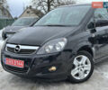 Черный Опель Зафира, объемом двигателя 1.6 л и пробегом 200 тыс. км за 7500 $, фото 1 на Automoto.ua