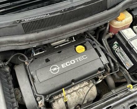 Чорний Опель Зафіра, об'ємом двигуна 1.8 л та пробігом 166 тис. км за 7900 $, фото 28 на Automoto.ua