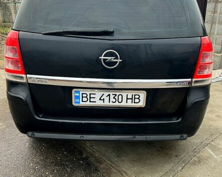 Чорний Опель Зафіра, об'ємом двигуна 1.9 л та пробігом 300 тис. км за 7500 $, фото 1 на Automoto.ua