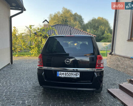 Черный Опель Зафира, объемом двигателя 0 л и пробегом 209 тыс. км за 8700 $, фото 2 на Automoto.ua