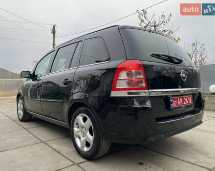 Черный Опель Зафира, объемом двигателя 1.7 л и пробегом 260 тыс. км за 6999 $, фото 21 на Automoto.ua