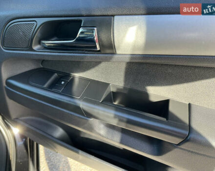 Чорний Опель Зафіра, об'ємом двигуна 1.7 л та пробігом 270 тис. км за 7550 $, фото 10 на Automoto.ua