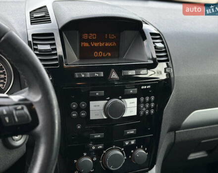 Чорний Опель Зафіра, об'ємом двигуна 1.8 л та пробігом 210 тис. км за 8199 $, фото 51 на Automoto.ua