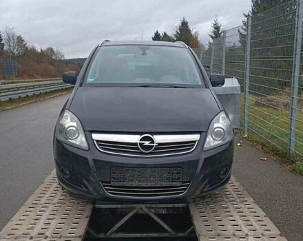 Чорний Опель Зафіра, об'ємом двигуна 1.8 л та пробігом 239 тис. км за 7995 $, фото 2 на Automoto.ua