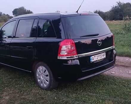 Чорний Опель Зафіра, об'ємом двигуна 1.7 л та пробігом 215 тис. км за 7500 $, фото 9 на Automoto.ua