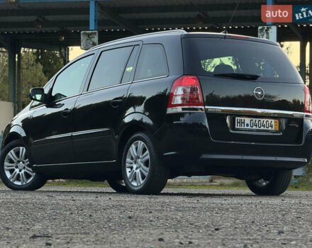 Черный Опель Зафира, объемом двигателя 1.7 л и пробегом 189 тыс. км за 8350 $, фото 138 на Automoto.ua