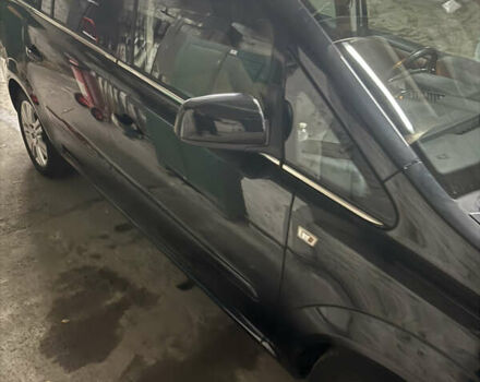 Черный Опель Зафира, объемом двигателя 1.8 л и пробегом 214 тыс. км за 7600 $, фото 3 на Automoto.ua