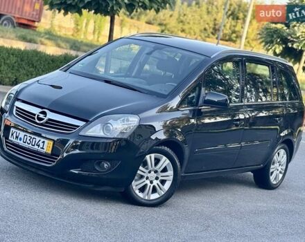 Чорний Опель Зафіра, об'ємом двигуна 1.7 л та пробігом 209 тис. км за 7950 $, фото 1 на Automoto.ua
