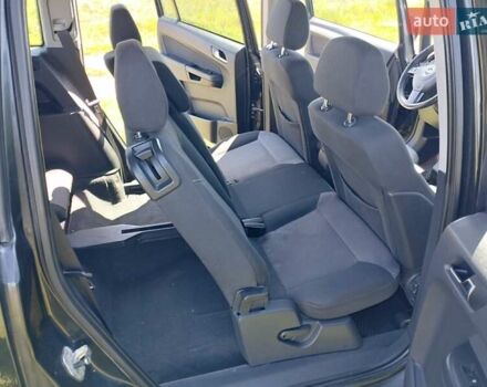 Черный Опель Зафира, объемом двигателя 1.6 л и пробегом 219 тыс. км за 7000 $, фото 32 на Automoto.ua