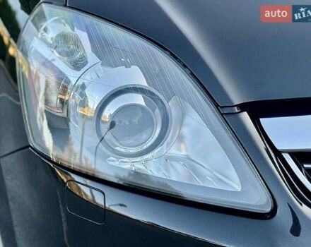 Чорний Опель Зафіра, об'ємом двигуна 1.7 л та пробігом 209 тис. км за 7950 $, фото 8 на Automoto.ua