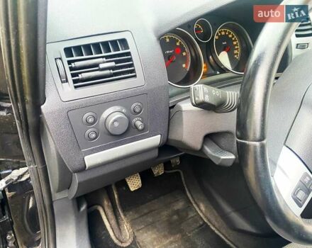 Черный Опель Зафира, объемом двигателя 0 л и пробегом 212 тыс. км за 7800 $, фото 12 на Automoto.ua