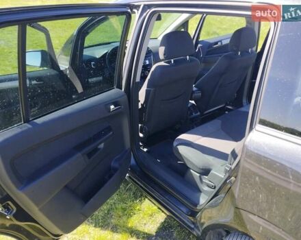 Черный Опель Зафира, объемом двигателя 1.6 л и пробегом 219 тыс. км за 7000 $, фото 21 на Automoto.ua