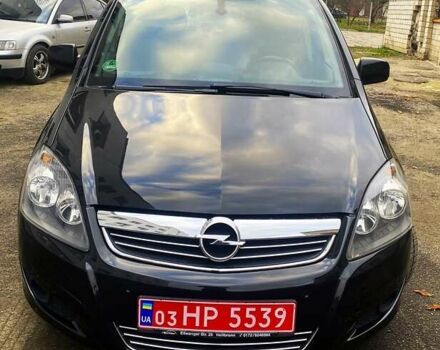 Черный Опель Зафира, объемом двигателя 0 л и пробегом 212 тыс. км за 7800 $, фото 1 на Automoto.ua