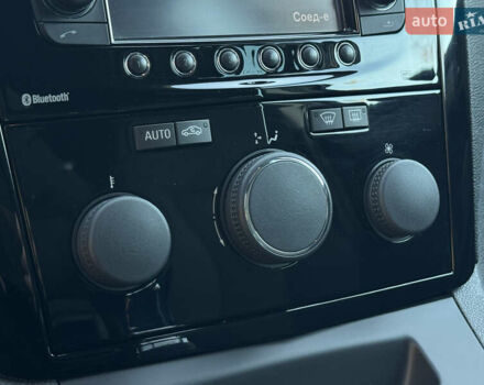 Черный Опель Зафира, объемом двигателя 1.7 л и пробегом 189 тыс. км за 8350 $, фото 67 на Automoto.ua