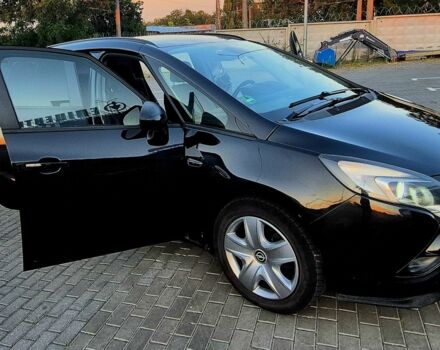 Чорний Опель Зафіра, об'ємом двигуна 2 л та пробігом 276 тис. км за 8000 $, фото 2 на Automoto.ua