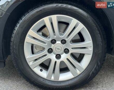 Чорний Опель Зафіра, об'ємом двигуна 1.7 л та пробігом 209 тис. км за 7950 $, фото 50 на Automoto.ua