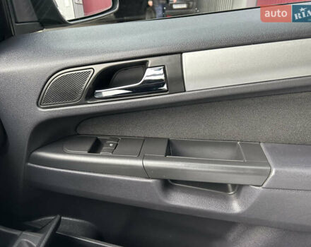 Опель Зафира 2012 в Чернигове на Automoto.ua Черный Опель Зафира, объемом двигателя 1.8 л и пробегом 239 тыс. км за 7799 $, фото 12 на Automoto.ua