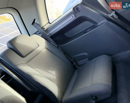 Черный Опель Зафира, объемом двигателя 1.8 л и пробегом 213 тыс. км за 7700 $, фото 97 на Automoto.ua