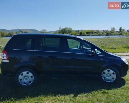 Черный Опель Зафира, объемом двигателя 1.6 л и пробегом 219 тыс. км за 7000 $, фото 9 на Automoto.ua