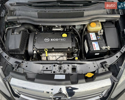 Черный Опель Зафира, объемом двигателя 1.8 л и пробегом 213 тыс. км за 7700 $, фото 31 на Automoto.ua