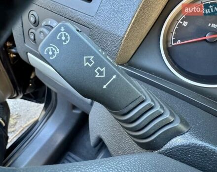 Чорний Опель Зафіра, об'ємом двигуна 1.7 л та пробігом 209 тис. км за 7950 $, фото 30 на Automoto.ua