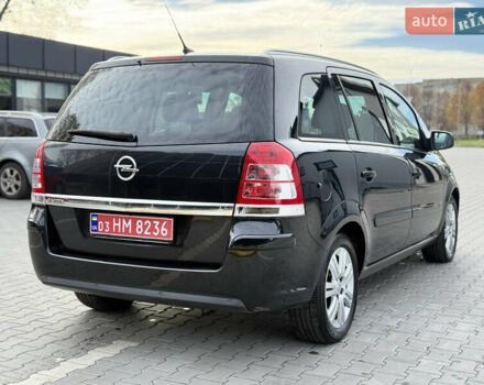 Черный Опель Зафира, объемом двигателя 1.8 л и пробегом 213 тыс. км за 7700 $, фото 10 на Automoto.ua