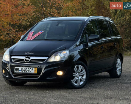 Черный Опель Зафира, объемом двигателя 1.7 л и пробегом 189 тыс. км за 8350 $, фото 11 на Automoto.ua