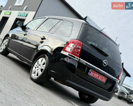 Черный Опель Зафира, объемом двигателя 1.8 л и пробегом 213 тыс. км за 7700 $, фото 23 на Automoto.ua