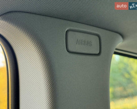 Черный Опель Зафира, объемом двигателя 1.7 л и пробегом 189 тыс. км за 8350 $, фото 88 на Automoto.ua