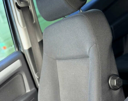 Черный Опель Зафира, объемом двигателя 1.8 л и пробегом 213 тыс. км за 7700 $, фото 61 на Automoto.ua