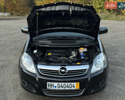 Черный Опель Зафира, объемом двигателя 1.7 л и пробегом 189 тыс. км за 8350 $, фото 110 на Automoto.ua
