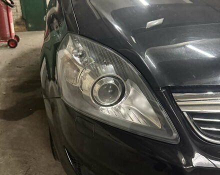 Черный Опель Зафира, объемом двигателя 1.8 л и пробегом 214 тыс. км за 7600 $, фото 9 на Automoto.ua