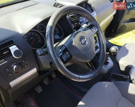 Черный Опель Зафира, объемом двигателя 1.6 л и пробегом 219 тыс. км за 7000 $, фото 15 на Automoto.ua