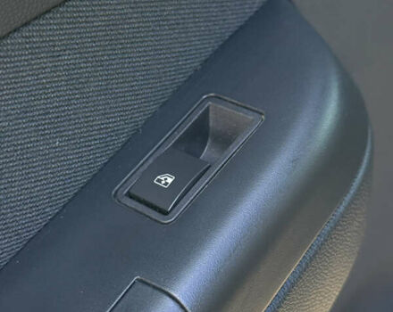 Черный Опель Зафира, объемом двигателя 1.8 л и пробегом 213 тыс. км за 7700 $, фото 66 на Automoto.ua