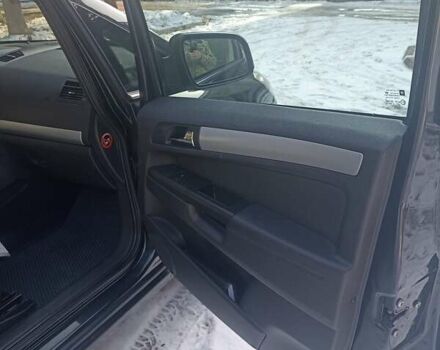 Опель Зафира 2012 в Самборе на Automoto.ua Черный Опель Зафира, объемом двигателя 1.7 л и пробегом 178 тыс. км за 8100 $, фото 25 на Automoto.ua