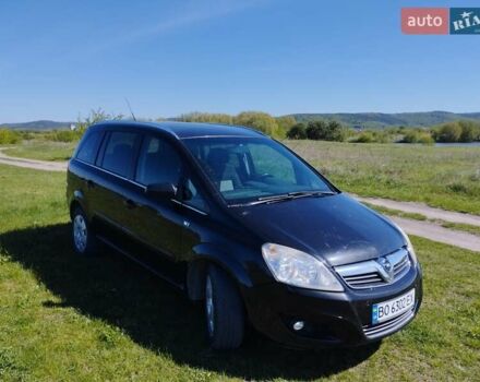 Черный Опель Зафира, объемом двигателя 1.6 л и пробегом 219 тыс. км за 7000 $, фото 11 на Automoto.ua