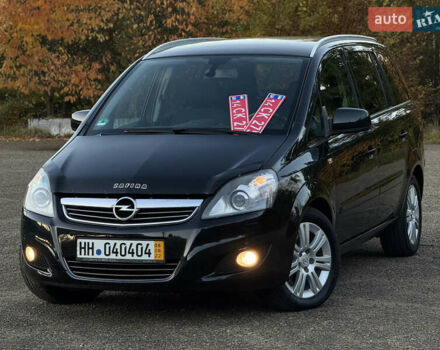 Черный Опель Зафира, объемом двигателя 1.7 л и пробегом 189 тыс. км за 8350 $, фото 130 на Automoto.ua