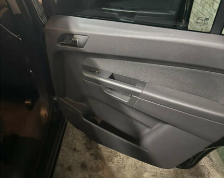 Черный Опель Зафира, объемом двигателя 1.8 л и пробегом 214 тыс. км за 7600 $, фото 15 на Automoto.ua