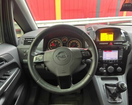 Черный Опель Зафира, объемом двигателя 1.7 л и пробегом 308 тыс. км за 7290 $, фото 14 на Automoto.ua