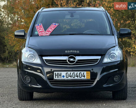 Черный Опель Зафира, объемом двигателя 1.7 л и пробегом 189 тыс. км за 8350 $, фото 37 на Automoto.ua