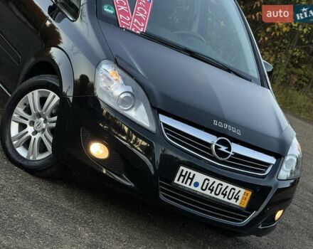 Черный Опель Зафира, объемом двигателя 1.7 л и пробегом 189 тыс. км за 8350 $, фото 129 на Automoto.ua