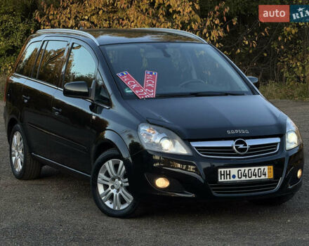 Черный Опель Зафира, объемом двигателя 1.7 л и пробегом 189 тыс. км за 8350 $, фото 5 на Automoto.ua