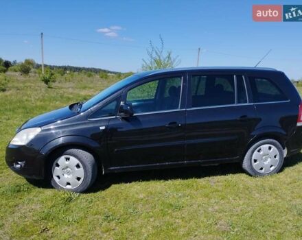 Черный Опель Зафира, объемом двигателя 1.6 л и пробегом 219 тыс. км за 7000 $, фото 3 на Automoto.ua