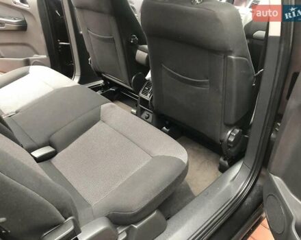 Черный Опель Зафира, объемом двигателя 1.8 л и пробегом 175 тыс. км за 7500 $, фото 13 на Automoto.ua