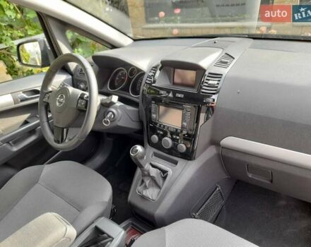 Опель Зафира 2012 в Тернополе на Automoto.ua Черный Опель Зафира, объемом двигателя 1.7 л и пробегом 270 тыс. км за 7000 $, фото 7 на Automoto.ua