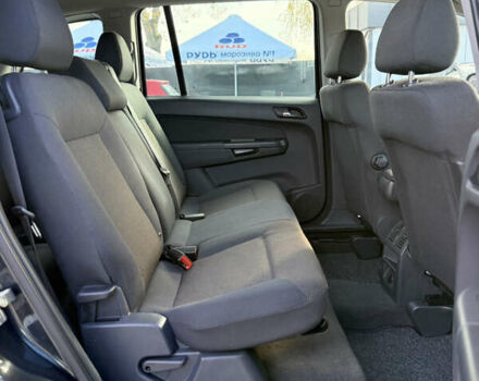 Черный Опель Зафира, объемом двигателя 1.8 л и пробегом 213 тыс. км за 7700 $, фото 86 на Automoto.ua