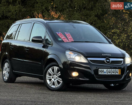 Черный Опель Зафира, объемом двигателя 1.7 л и пробегом 189 тыс. км за 8350 $, фото 142 на Automoto.ua