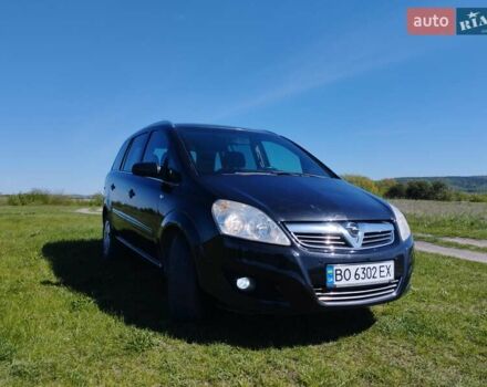Черный Опель Зафира, объемом двигателя 1.6 л и пробегом 219 тыс. км за 7000 $, фото 12 на Automoto.ua